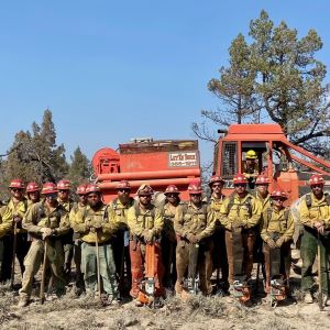 <p title="temporary paragraph, click here to add a new paragraph">Last week, a Texas A&M Forest wildfire handcrew was mobilized to the Cedar Creek Fire in Oregon. </p><br />